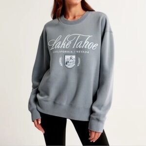 Abercrombie & Fitch Lake Tahoe Graphic Sweatshirt in Gray